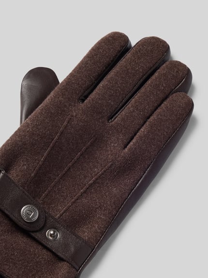 Productfoto, Handschuhe aus Viskose-Mix mit Riegel von bugatti, Heren handschoenen, vingerhandschoenen, viscosemix, trensje met drukknoopsluiting, bruin, gladde en zachte textuur
