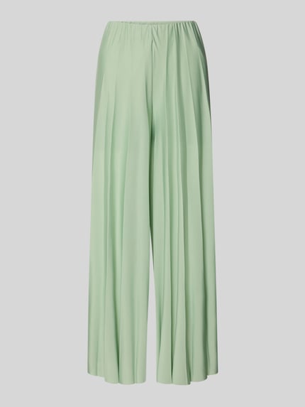 Produktfoto, lichtgroene stoffen broek van satijn met plissévouwen, wide leg fit, elastische band, model 'Samantha' van GUIDO MARIA KRETSCHMER WOMAN, bandwijdte maat 36: 34 cm, binnenbeenlengte maat 36: 73 cm