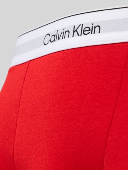Produktfoto, Pants mit elastischem Logo-Bund im 3er-Pack von CALVIN KLEIN UNDERWEAR, rote Jersey-Struktur, unifarben, Logo-Schriftzug am Bund