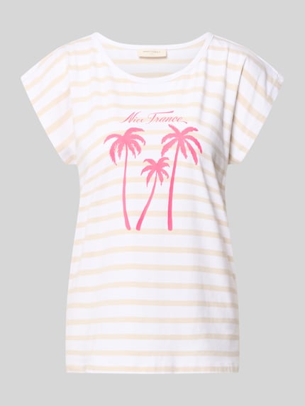 Produktfoto, T-Shirt mit Motiv-Print Modell 'Fenjal' von FREE/QUENT, bio-bawełna z elastanem, krój regular fit, nadruk, okrągły dekolt, długość tyłu w rozmiarze S: 63 cm, kremowo-białe i beżowe paski, różowy nadruk palm