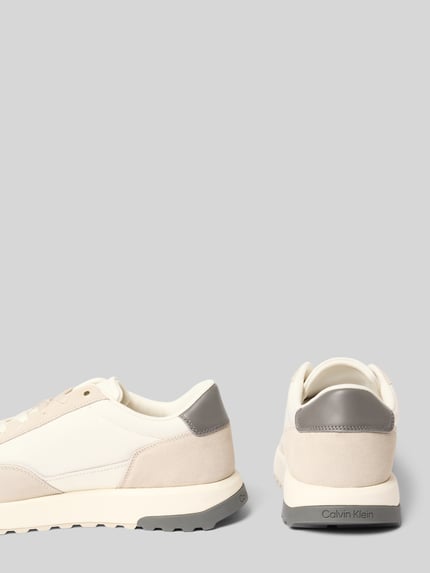 Produktfoto, Low Top Sneaker aus echtem Leder von CK Calvin Klein, mehrfarbig, rund, flache Sohle, strukturierte Optik, Nubuk-Verarbeitung