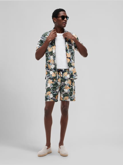 Tommy Hilfiger Szorty o kroju regular fit z mieszanki bawełny i lyocellu model 'DOVER' Granatowy 1