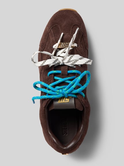 Produktfoto, Sneaker aus Leder mit Schnürung Modell 'Asiel' von Steve Madden in Braun mit abgerundeter Spitze, blauen und weißen Schnürsenkeln, Gummisohle, Echtleder, Damen Sneaker, Größe 40: 1 cm Absatz, 8 cm Schafthöhe, 9 cm Schaftweite
