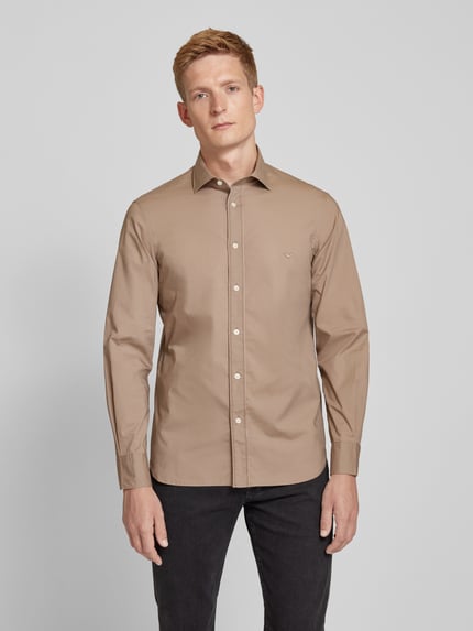 Emporio Armani Regular Fit Freizeithemd mit Logo-Stitching Beige 4