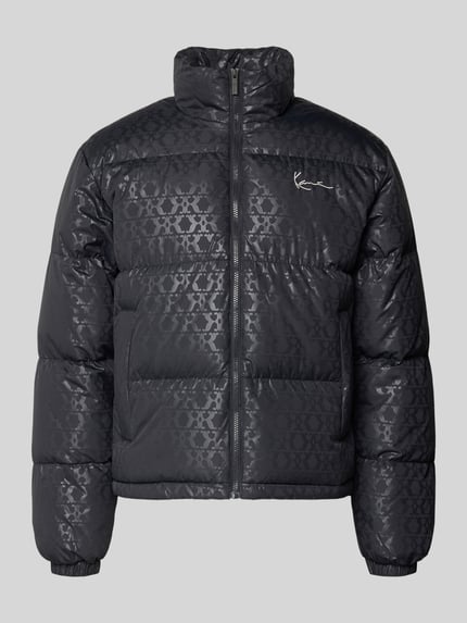 Karl Kani Kurtka w stylu puffer o kroju regular fit z nadrukiem z logo na całej powierzchni model 'Signature' Czarny 2