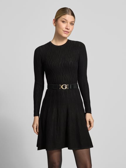 GUESS Sukienka z dzianiny z wiskozy z pasek model 'YUKI' Czarny 4