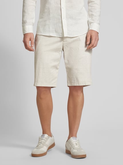 Christian Berg Men Szorty chinosy o kroju slim fit z fakturowanym wzorem Piaskowy 4