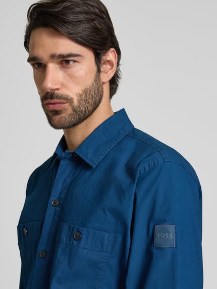 BOSS Orange Kurtka koszulowa o kroju regular fit z kieszeniami na piersi model ‘Locky’ Niebieski 3