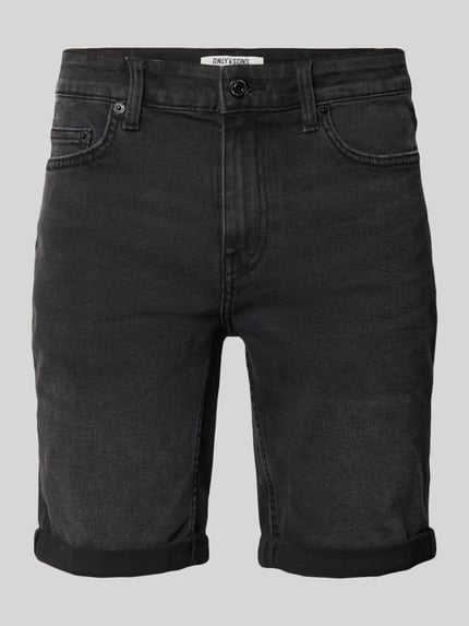 Produktfoto, Regular Fit Jeansshorts aus Baumwoll-Mix mit Viskose-Anteil Modell 'SPY' von Only & Sons, schwarze Denim-Optik, Label-Patch, 5-Pocket-Design, Twill Materialverarbeitung.