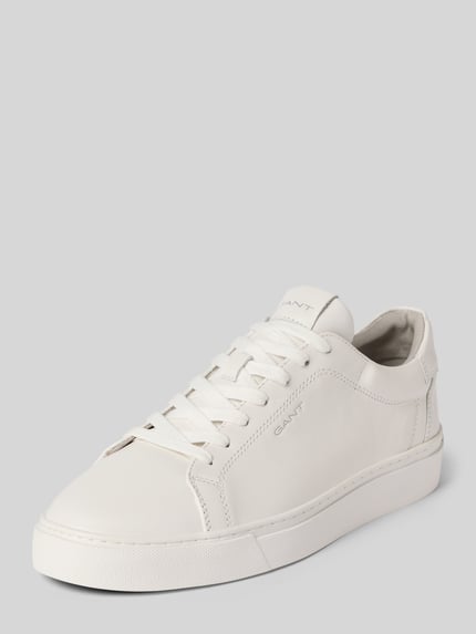 Produktfoto, Sneaker aus echtem Leder Modell 'Julien' von Gant in Weiß mit abgerundeter Passform, Logo-Prägung und profilierter Sohle.