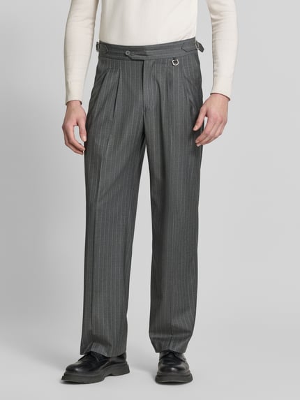 RETERNITY Baggy Fit Bundfaltenhose mit Gesäßtasche Mittelgrau 4