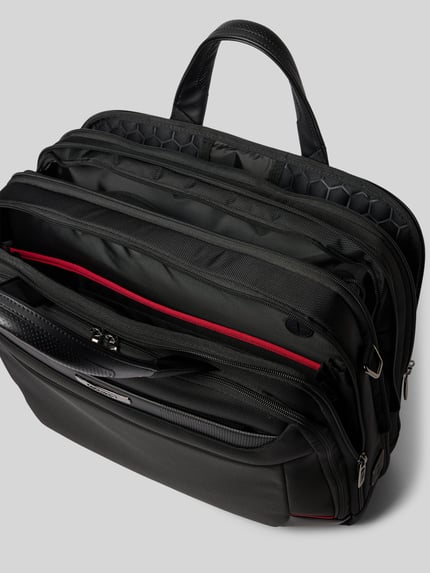 Productfoto, zwarte laptoptas met meerdere hoofdvakken met ritssluiting, afneembare schouderband, korte draagband, binnenvakken, labeldetail, steekvak aan de voorkant, 44 cm breed, 31 cm lang, 12 cm diep, bandlengte 128 cm, Model 'Pro-DLX 6' van Samsonite, herenaccessoire
