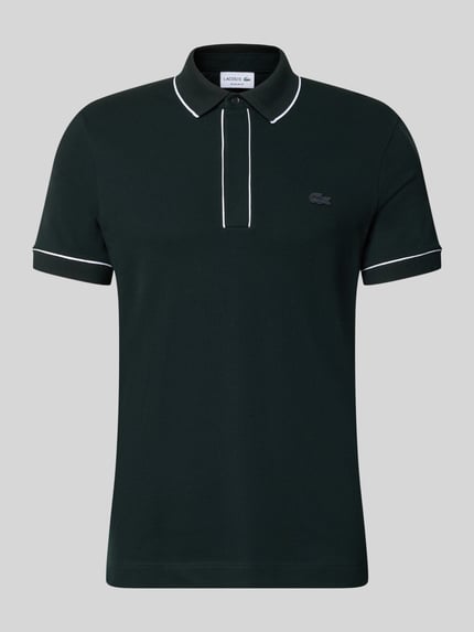 Produktfoto, Regular Fit Poloshirt aus Baumwoll-Mix Modell 'CHEMISE' von Lacoste in Dunkelgrün mit weißen Akzenten auf grauem Hintergrund. Herren Poloshirt von Lacoste.