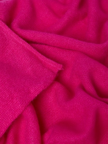 Christian Berg Woman Schal aus Kaschmir mit Rollsaum Pink 2