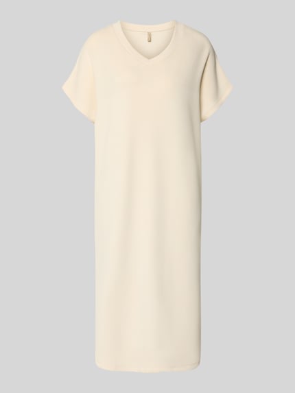 Productfoto, T-Shirt-Kleid mit V-Ausschnitt van Soyaconcept in crème, rechte fit, midi, materiaal-mix met modal, zachte textuur