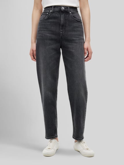 Tommy Jeans Mom Fit Jeans aus reiner Baumwolle im 5-Pocket-Design Anthrazit 4