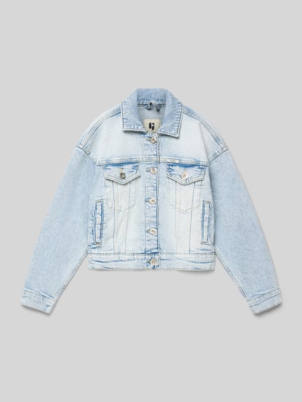 Produktfoto, lichtblauwe kinderen jeansjack Regular Fit Jeansjacke mit Umlegekragen Modell 'Emira' van Garcia in katoenmix met borstzakken, steekzakken, knoopsluiting, ruglengte maat 140: 43 cm, schouderbreedte 45 cm, mouwlengte 45 cm