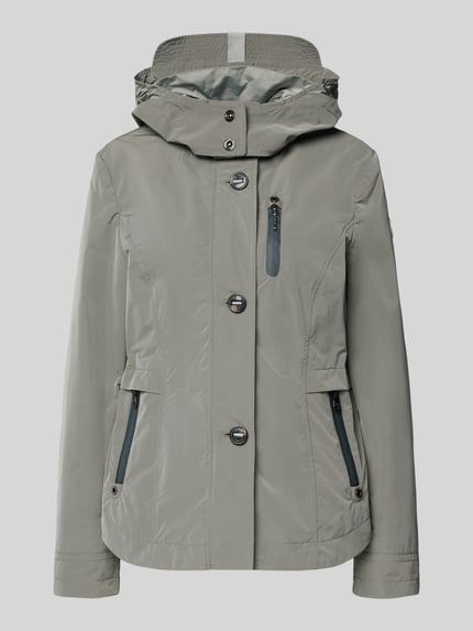 Produktfoto, Kurtka 'Jacke mit Kapuze und Eingrifftaschen' od Gil Bret w kolorze szarym, krój regular fit, kaptur, listwa guzikowa, kieszenie zapinane na zamek błyskawiczny, weather protection, długość tyłu w rozmiarze 36: 67 cm, szerokość ramion w rozmiarze 36: 40 cm, szerokość w rozmiarze 36: 46 cm, długość rękawów w rozmiarze 36: 64 cm