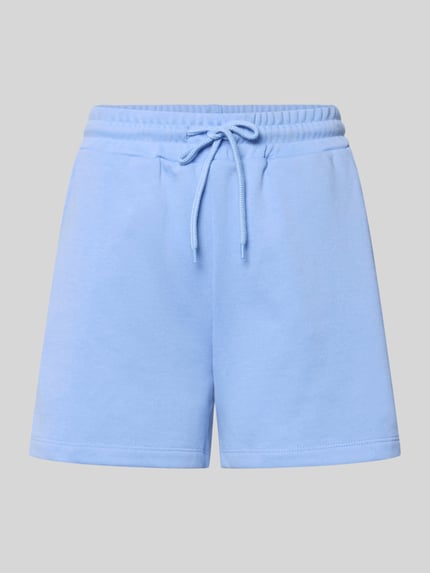 Produktfoto, Regular Fit Sweatshorts aus Baumwoll-Mix Modell 'CHILLI' von Pieces, kolor jednolity, krój regular fit, elastyczny pas ze sznurkiem, boczne kieszenie, materiał sweat, bawełniany miks