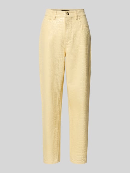 Spodnie o kroju relaxed fit we wzór na całej powierzchni Shop The Look MANNEQUINE