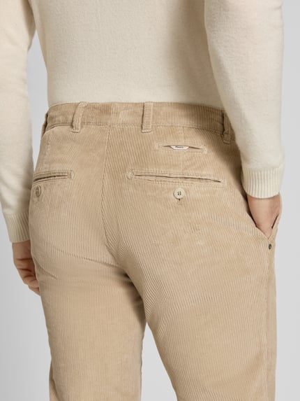 Brax Slim Fit Cordhose mit Gesäßtaschen Modell 'Fabio' Kitt 3