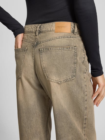 REVIEW Baggy Jeans im Used-Look mit Eingrifftaschen Hellbraun 3