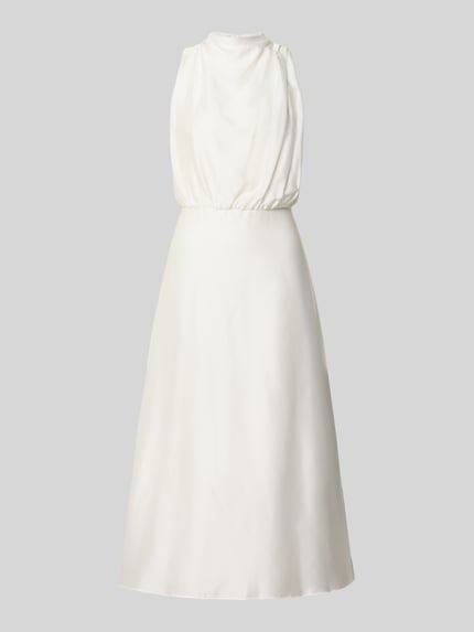 Produktfoto, Midikleid aus Satin mit Stehkragen von SWING in Weiß, taillierte Passform, ärmellos, Falten-Optik, glatte Textur