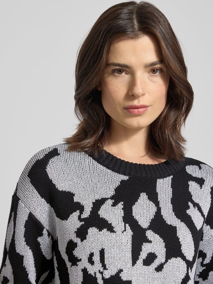 VILA Sweter o kroju regular fit z efektem dzianiny model ‘Beca’ Czarny 3
