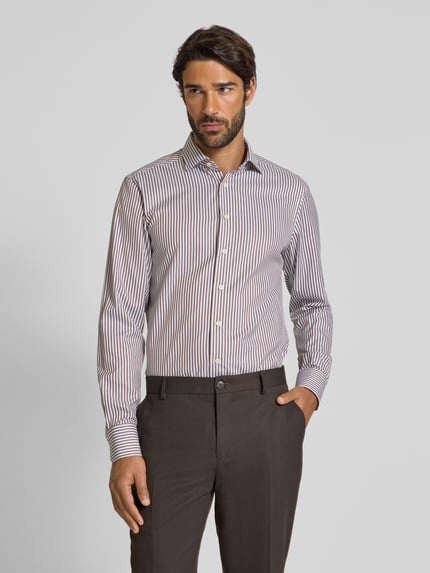 OLYMP SIGNATURE Slim Fit Freizeithemd mit Kentkragen Modell 'Namur' Mittelbraun 4