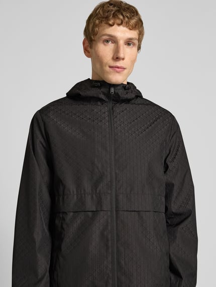 Calvin Klein Jeans Funktionsjacke mit Kapuze und Reißverschlusstaschen Black 3