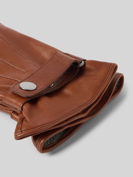 Produktfoto, Handschuhe aus echtem Leder mit Touchscreenfunktion von Akaroa, heren handschoenen, echt leer, touchfunctie, trensje met drukknoopsluiting, siernaden