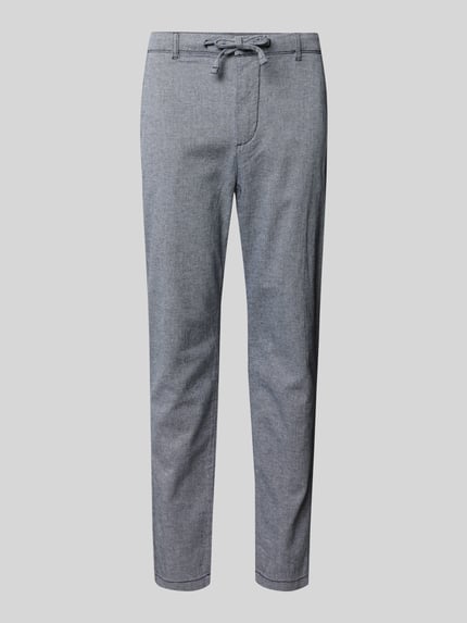 Produktfoto, Regular Fit Chino aus Baumwoll-Mix von Tom Tailor w optyce melanż, krój regular fit, bawełniany materiał z tunelem, boczne kieszenie, tylne kieszenie, szlufki, guzik i ukryty zamek