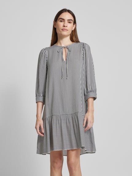 VERO MODA Knielange jurk met V-hals Marineblauw - 4