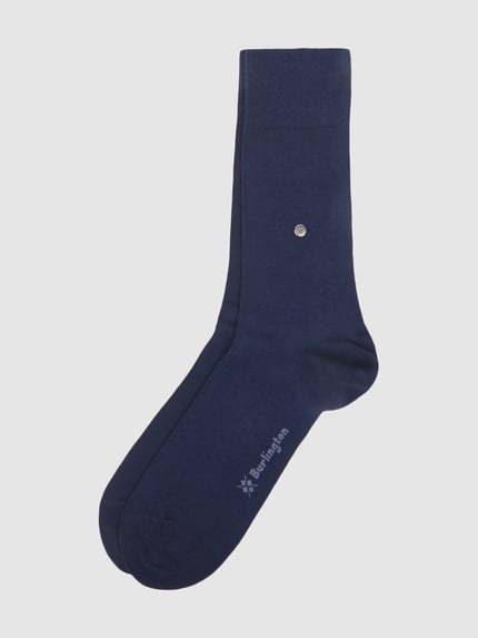 Produktfoto, Sokken met labeldetail in set van 2 van Burlington, heren, katoenmix met stretch, nauwsluitende pasvorm, donkerblauw.