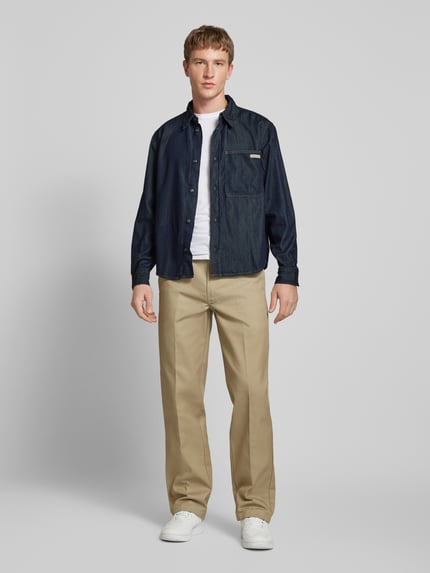 Calvin Klein Jeans Koszula jeansowa o kroju regular fit z detalem z logo Jeansowy niebieski 1