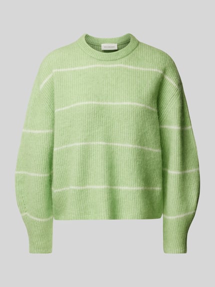 Sweter z dzianiny z okrągłym dekoltem model ‘Ethana Nenaya’ Shop The Look MANNEQUINE
