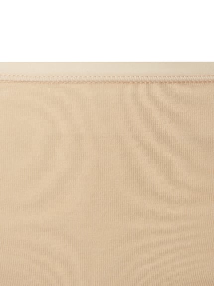 Produktfoto, Slip im 3er-Pack von Schiesser, beżowy kolor, gładka powierzchnia, elastyczna mieszanka bawełny, krój dopasowany, elastyczny pas