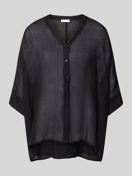 Produktfoto, Relaxed Fit Bluse aus viscosemix mit V-hals, knoopsluiting, 3/4-mouw, ruglengte maat S 62 cm, mouwlengte 7 cm van comma, dames