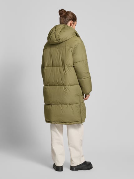 HUGO Blue Steppmantel mit Label-Patch Modell 'Flavia' Oliv 5