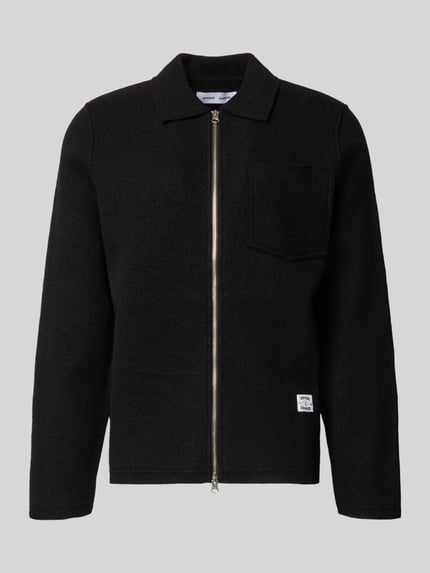Produktfoto, Regular Fit Hemdjacke mit Zweiwege-Reißverschluss Modell 'HANNES' von Samsøe Samsøe, reines Leinen, Schwarz, Kentkragen, Brusttasche, Rückenlänge 68 cm in Größe M