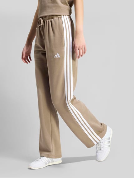 adidas Sportswear Loose Fit Sweathose aus Baumwoll-Mix Taupe 4