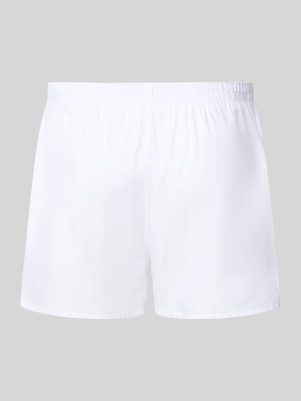 Produktfoto, Boxershorts mit elastischem Bund und Label-Patch Modell 'Daily' von FALKE aus weißer Baumwolle im Loose Fit, weiche Textur