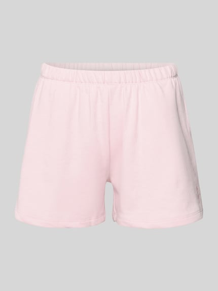 Produktfoto, Kurze Sweatshort mit Stickerei von REVIEW aus Baumwoll-Mix mit Viskose-Anteil, Regular-Fit, elastischer Bund, zartrosa Farbe.