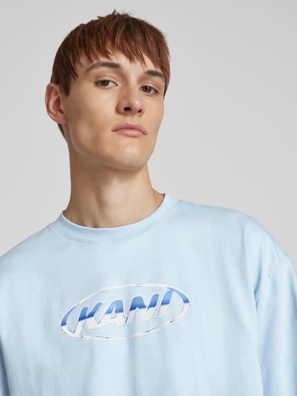 Karl Kani T-Shirt mit Label-Print Hellblau 3