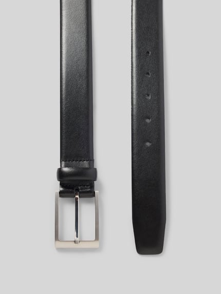 Produktfoto, Glattleder-Gürtel mit Dornschließe von Montego in Schwarz, klassische Form, Leder-Mix, Breite 126 cm bei Größe 110.