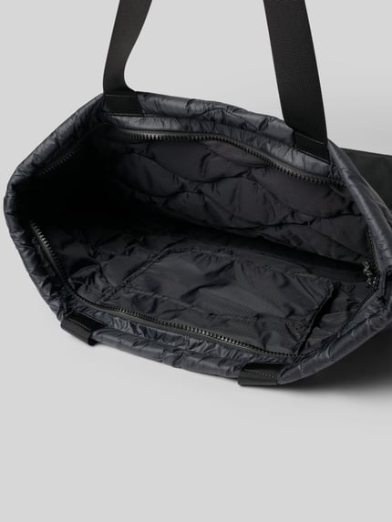 Peak Performance Tote Bag mit Reißverschluss Modell 'HELIUM' Black 5