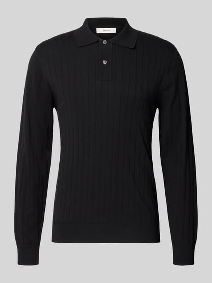 Produktfoto, schwarzes Regular Fit Poloshirt aus reiner Baumwolle Modell 'TORINO' von Selected, Struktur mit feinem Rippmuster, Herren Poloshirt