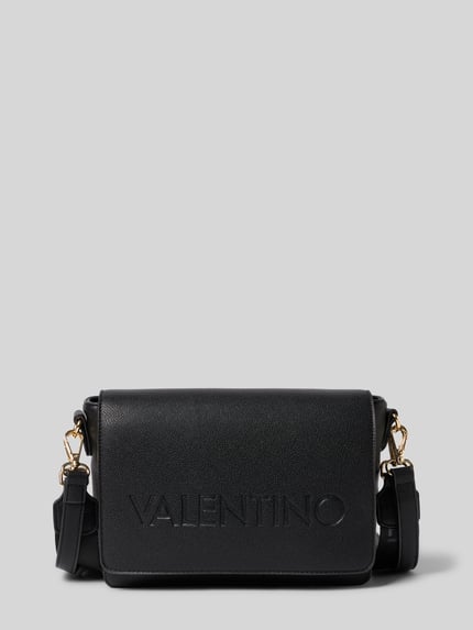 Produktfoto, schwarze Umhängetasche mit Logo-Prägung Modell 'FOXY' von VALENTINO BAGS, goldene Details, genarbte Textur, rechteckige Form