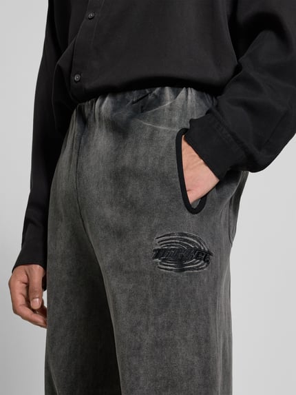 Diesel Spodnie materiałowe z wyhaftowanym logo Czarny 3
