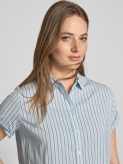 Samsøe Samsøe Regular Fit Bluse mit Kentkragen Modell 'MAJAN' Hellblau 3